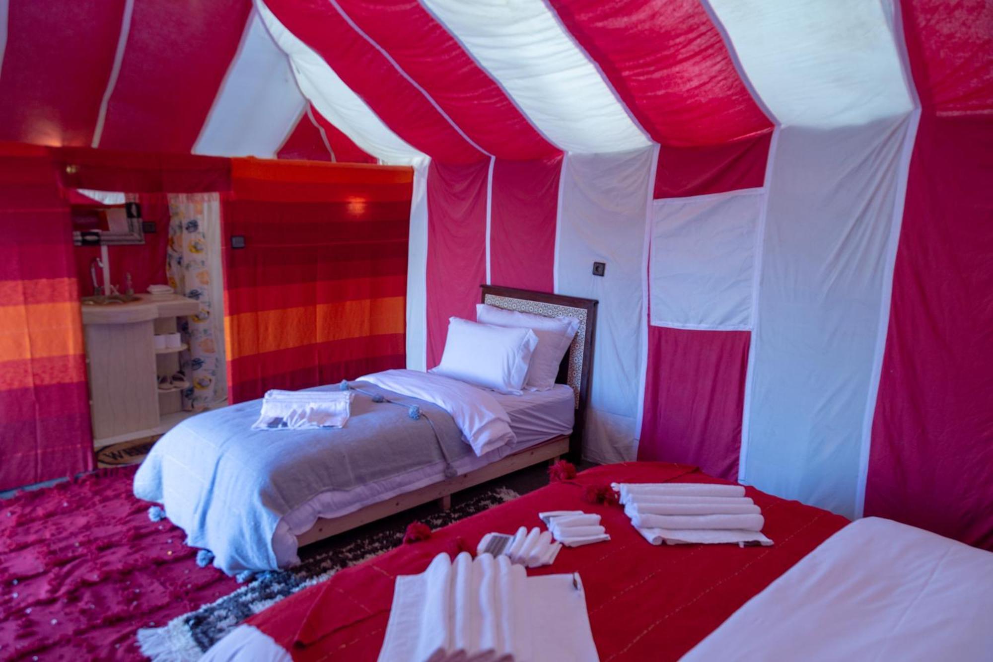 Erg Chebbi Khamlia Desert Camp Merzouga Εξωτερικό φωτογραφία
